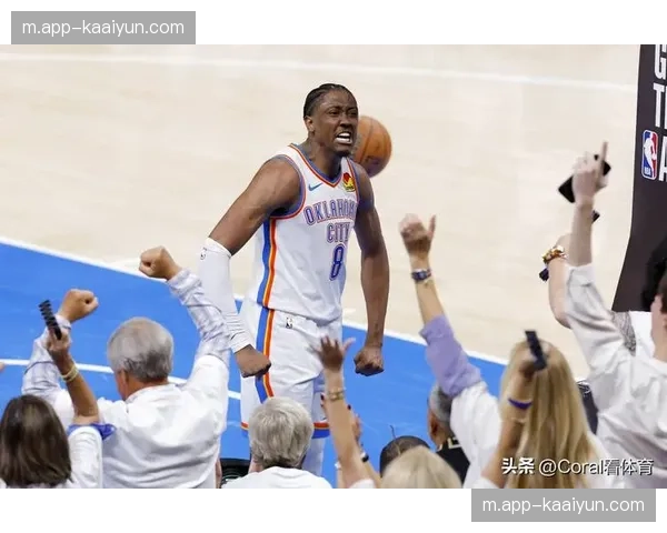 杰伦史密斯右小腿问题出战概率七成五 步行者内线轮换深度待评估