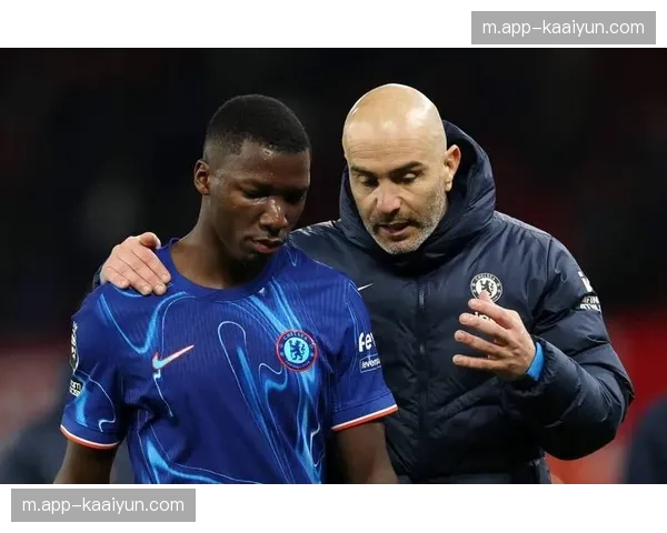 切尔西中场控场却失球权转换 恩佐凯塞多组合防守覆盖不足
